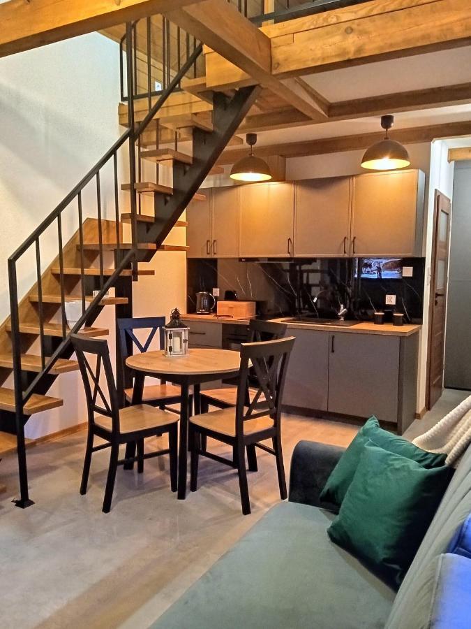 Siedlisko Czarny Dzieciol Appartement Narewka Buitenkant foto