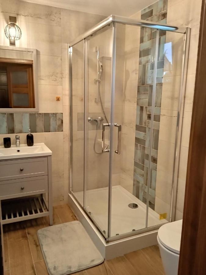 Siedlisko Czarny Dzieciol Appartement Narewka Buitenkant foto