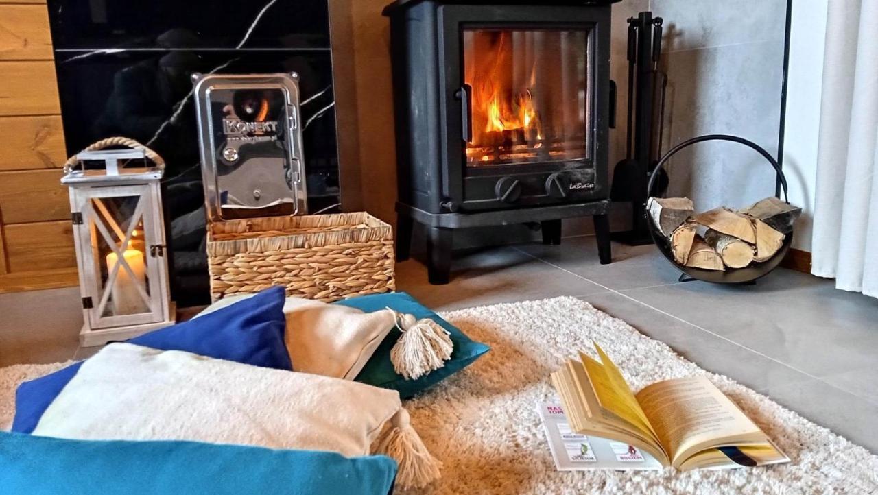 Siedlisko Czarny Dzieciol Appartement Narewka Buitenkant foto