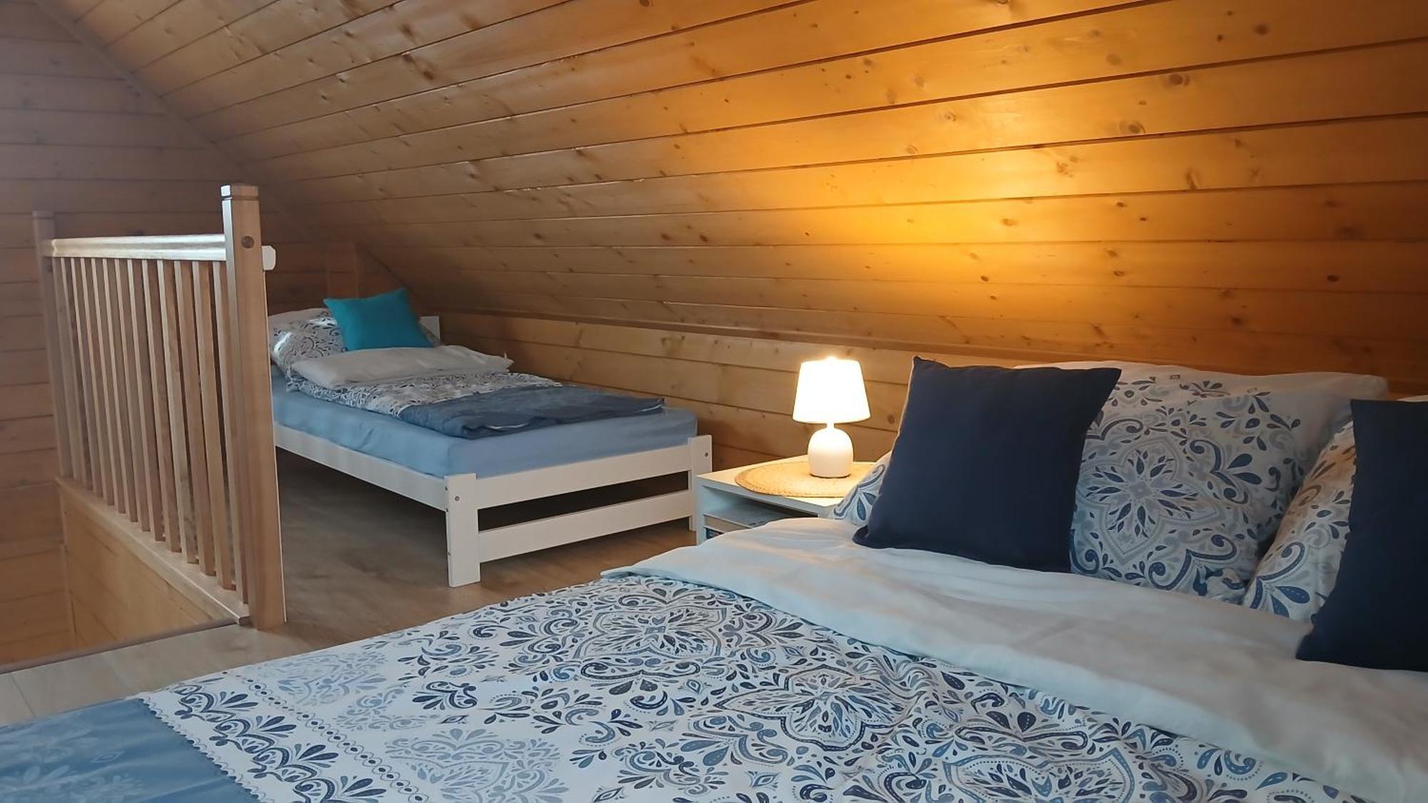 Siedlisko Czarny Dzieciol Appartement Narewka Buitenkant foto